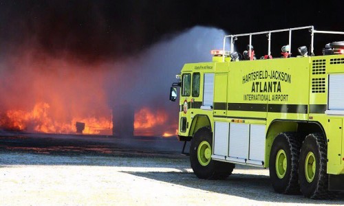 这并不应该发生 : 哈茨菲尔德-杰克逊亚特兰大国际机场的起火事故